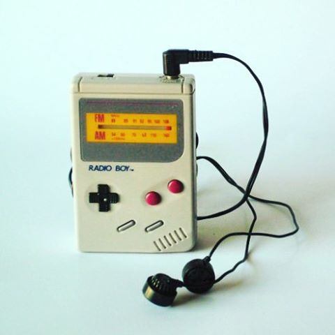 OnRallyRd's tweet photo. If Gen Alpha only knew.

Nintendo Radio Boy
c. 1992
✨ https://t.co/nDikxh96fv