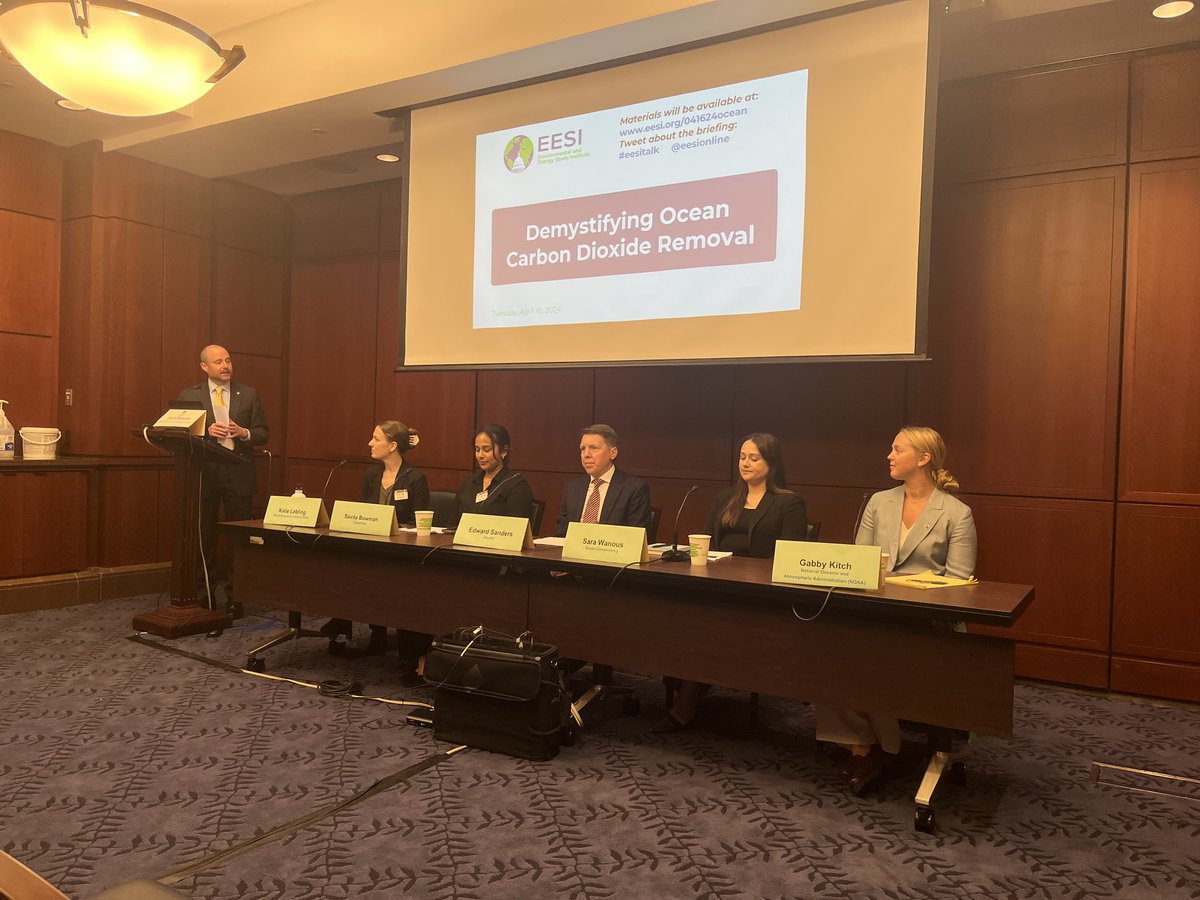 LIVE: @eesionline & @WRIClimate at the ocean #CarbonDioxideRemoval panel. Watch to see why #OceanCDR is garnering increasing scientific & governmental interest. Watch now LIVE: eesi.org/livecast