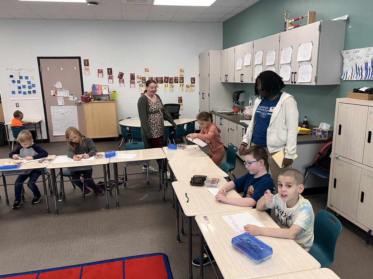 Check out our Mustangs working hard this morning!