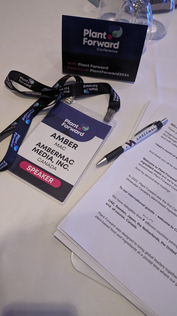 ambermac's tweet photo. All set to emcee Plant Forward for the second time - should be an exciting three days! #PF24 https://t.co/i1NCn1bMVy
