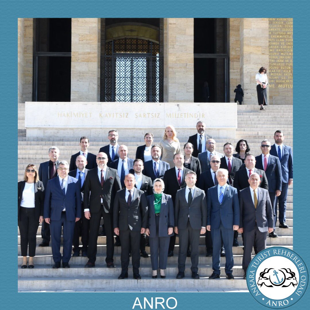 anroankara's tweet photo. Turizm Haftası açılışı münasebetiyle Ankara Valiliği tarafından düzenlenen Anıtkabir ziyaretine, ANRO adına yönetim kurulu üyemiz Öznur Doksöz katılmıştır. Tüm turizm paydaşlarının Turizm Haftasını kutlar,  verimli bir sezon geçirmeyi temenni ederiz. 

#TurizmHaftası https://t.co/ob98MIS1I9