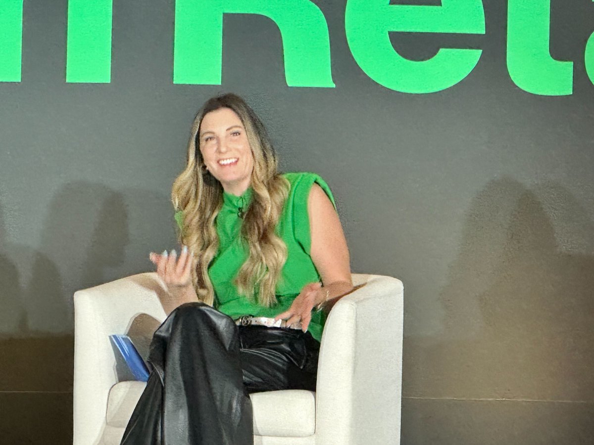 modernretail's tweet photo. In our How to Build Consumer Trust session, @MariaMonteros_ chats with Kim Chappell of Bobbie about what it takes to be a trusted brand amidst controversy around the baby formula category. #mrsummit https://t.co/CaV16miQ3j