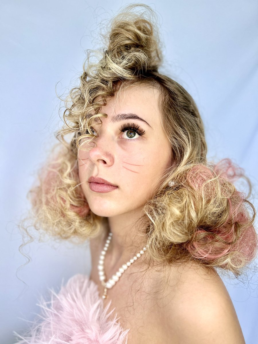 Allisonwerner14's tweet photo. Hair learners from #Newport campus    @coleggwent used their creative skills for Avant Garde assessment with Spectacular results.#Employabilty #creativity https://t.co/WMmElQgml5