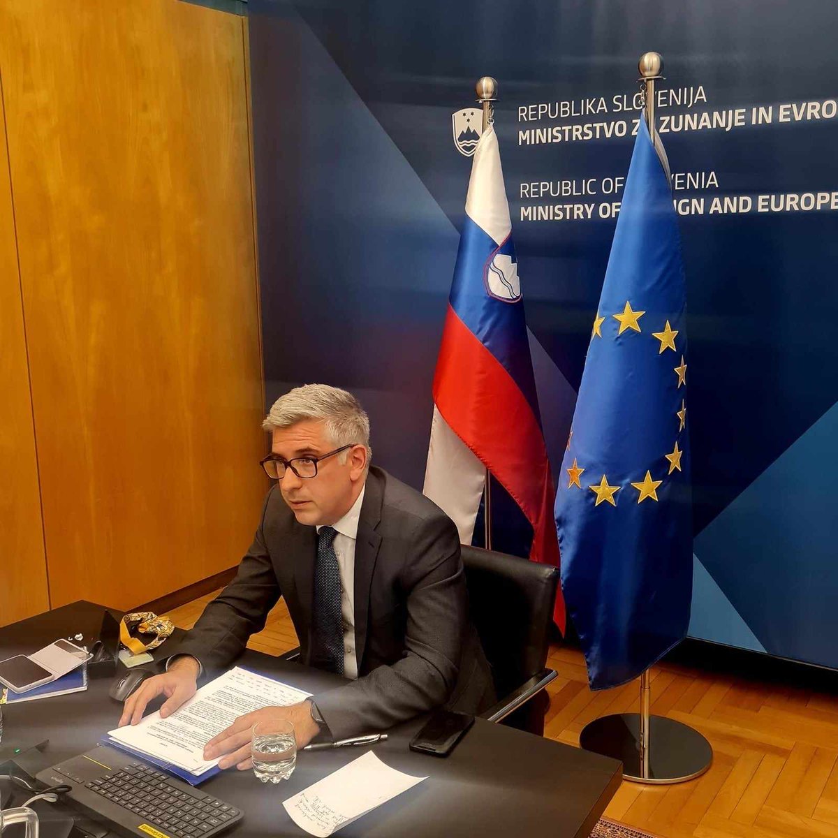 StateSec @markostucin at extraordinary #FAC 🇪🇺 on current developments in the #MiddleEast called for a reduction of tension and restraint on all sides following the #Iranian attack on #Israel territory, stressing: '#Slovenia 🇸🇮 constantly recalls that to calm the situation it…