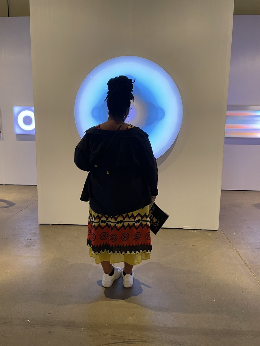 elisaoverhere's tweet photo. It's always a good time when #EXPOChicago is involved. It was nice to be able to see some friends and meet some new ones. I'm glad to have been able to catch a few more Faith Ringgold pieces and to have a moment to honor her legacy. https://t.co/YkzJawKk6s