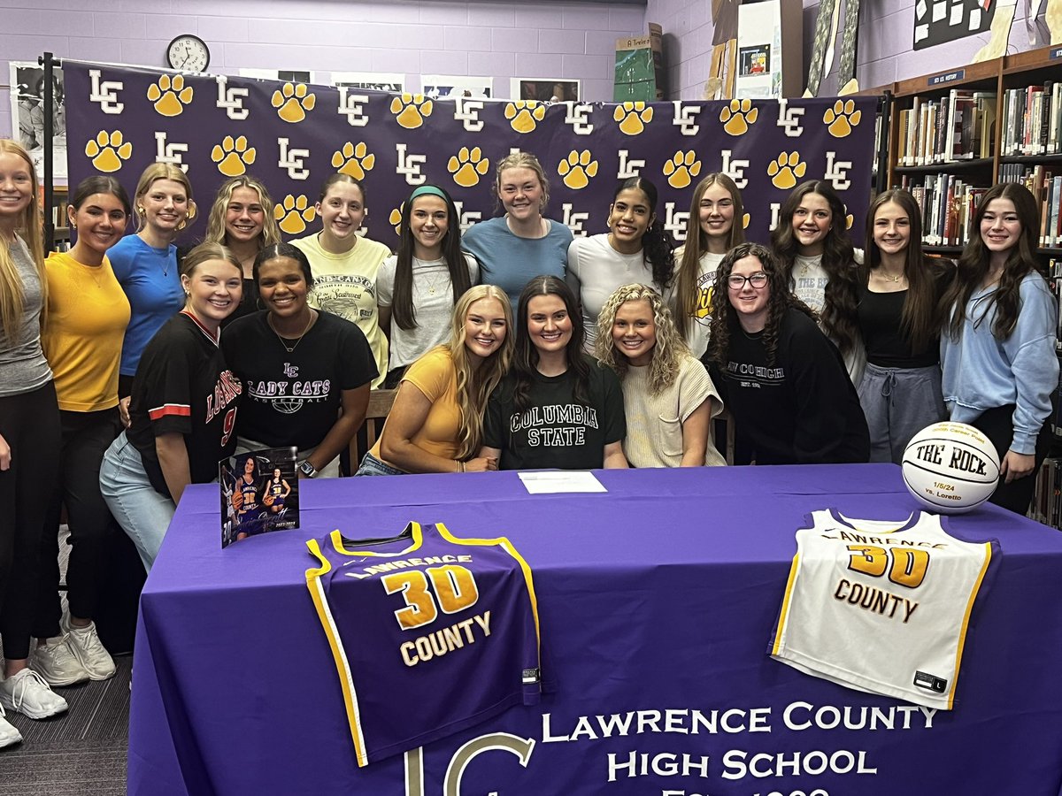 CStateWBasketB's tweet photo. Congratulations to @JacieScott on signing to Charger Nation!!!! @CStateSports @CoachGwenBurton https://t.co/XxjHEYIDza