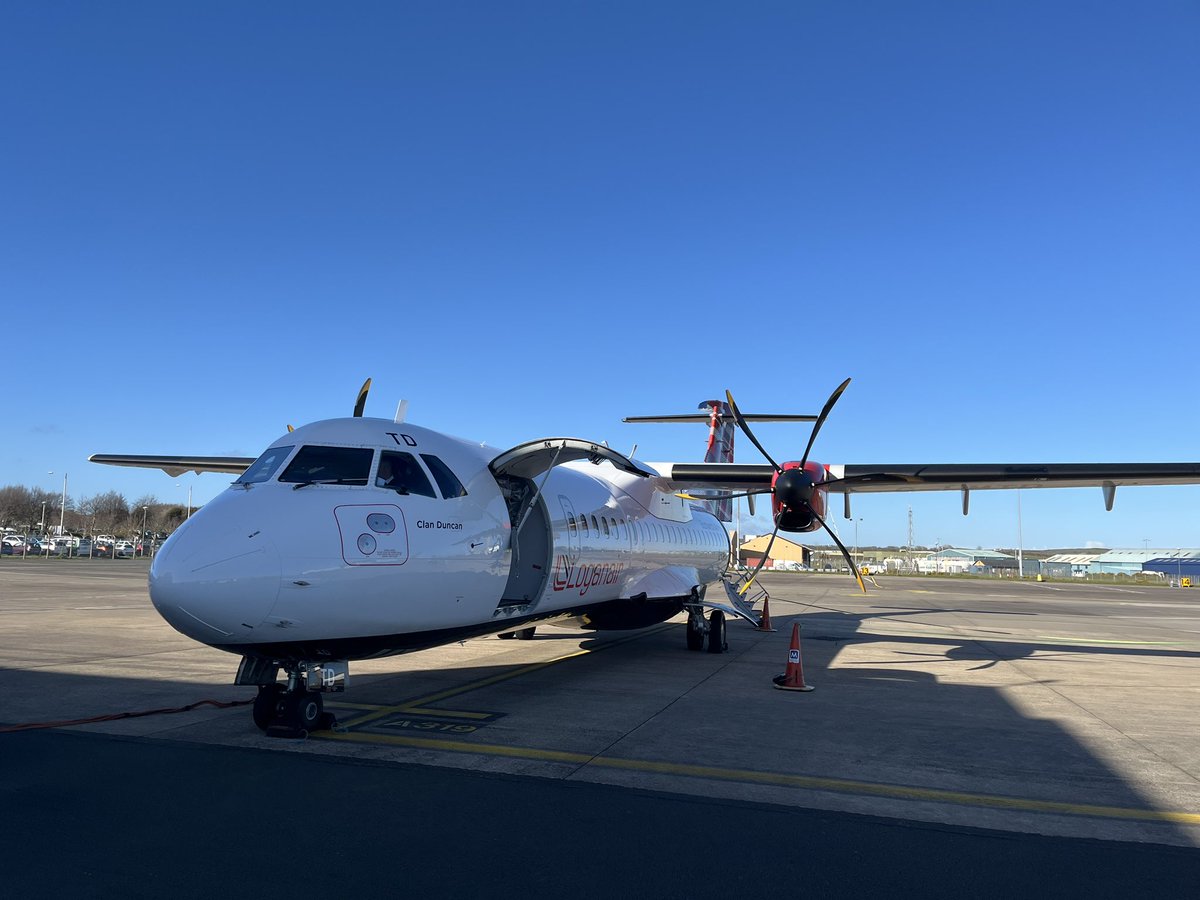 So I board my plane after another successful couple of days working with the fabulous @PublicHealthIOM team @IOMGovernment Great team working across the board and some new focused collaborative work programmes started. And I leave in sunshine.