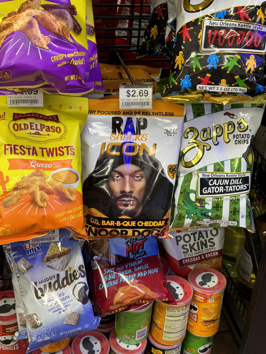 why they yassify snoop for the chips