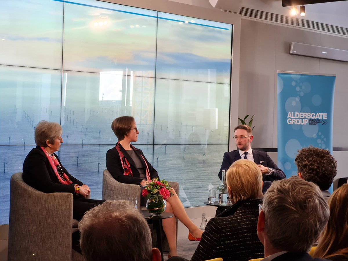AldersgateGrp's tweet photo. Important insights from our speakers on the need for a clear strategy that drives green investment into the UK as international competition continues to grow. https://t.co/JDIYIEhHDe