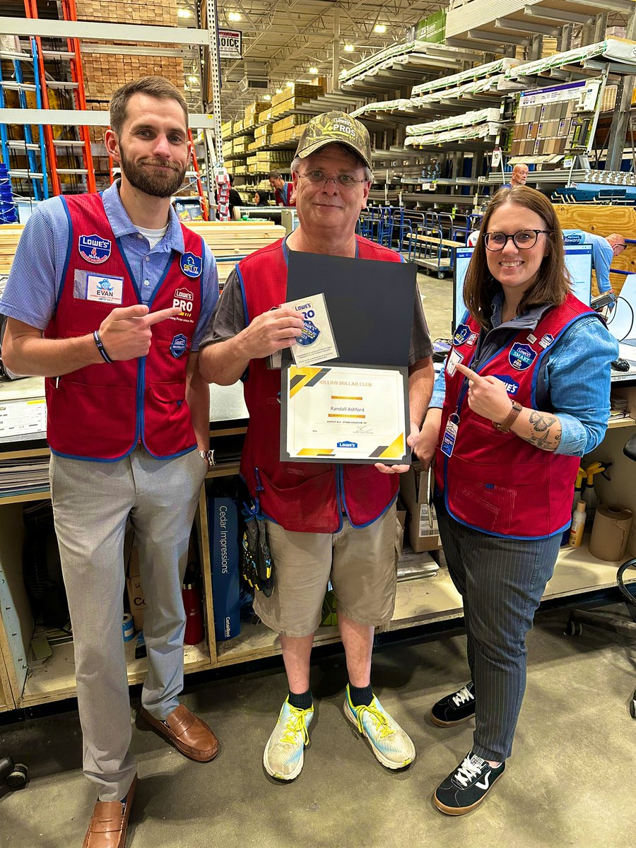 Evan Underwood (@evanatlowes) on Twitter photo Congratulations to Randy out of store 787 for his awesome PSS Performance in 2023! <a href="/SarahN_Lowes/">Sarah Noland</a> <a href="/LeeHall18989665/">Lee Hall</a> @som2to <a href="/BenitoKomadina/">Benito.Komadina@Lowes</a> <a href="/BrianTe58414379/">Brian Terry</a> Congratulations to Randy out of store 787 for his awesome PSS Performance in 2023! <a href="/SarahN_Lowes/">Sarah Noland</a> <a href="/LeeHall18989665/">Lee Hall</a> @som2to <a href="/BenitoKomadina/">Benito.Komadina@Lowes</a> <a href="/BrianTe58414379/">Brian Terry</a>