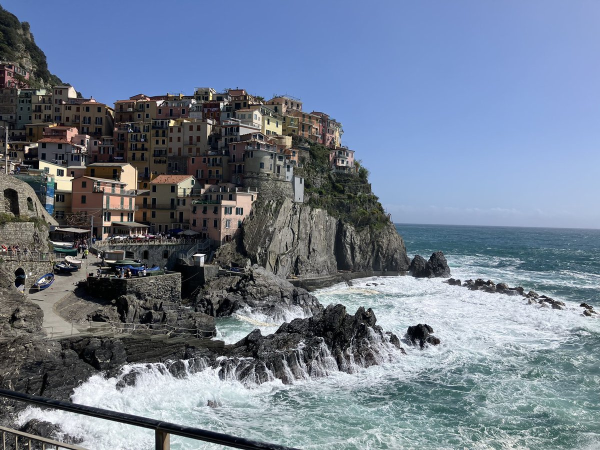 Another of the amazing towns in Cinque Terre- Manarola. Change of scenery and climate is very much appreciated!