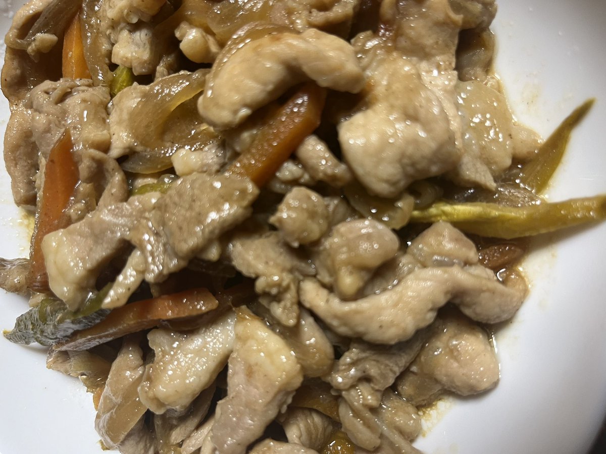 S1m3j1's tweet photo. 食います https://t.co/IwqNZoLerR