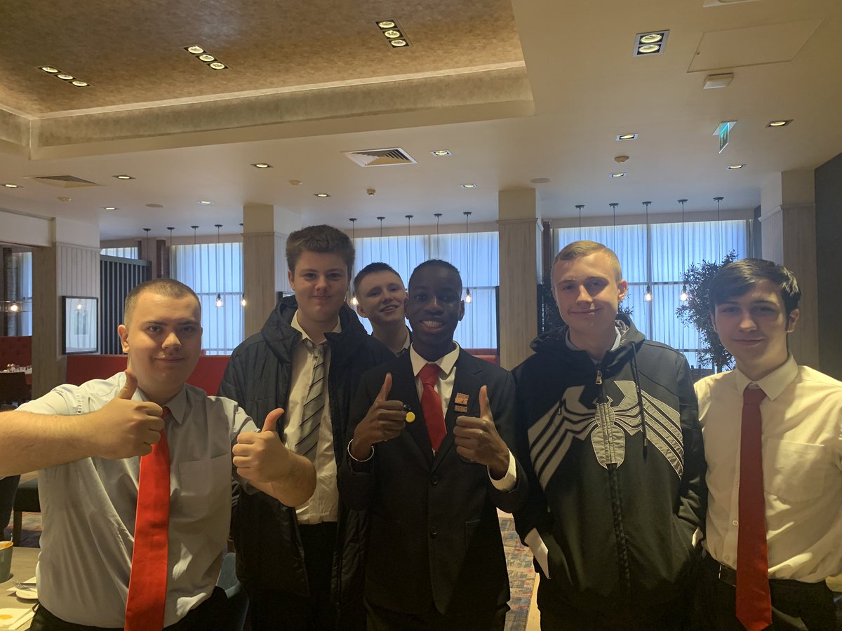 Parkhill375's tweet photo. Today pupils from our @EnterAcadPark Café&amp;Hotel Skills class were invited to the Hilton Doubletree for High Tea and a tour of behind the scenes at the hotel! A big thankyou to @DTGlasgowCtrl for having us! @smithycroft282 https://t.co/6SAoP8ZKAT