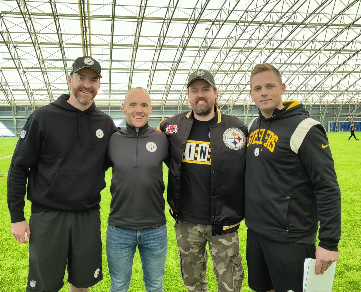 Steelers Legends in Ireland! 🇮🇪🏈 Great meeting two Steelers heroes Jordan Berry and Shaun Suisham at their kicking clinic! Massive thanks to @steelersireland for having me down! #nfl #steelers #steelersireland #americanfootball #herewego #steelersnation