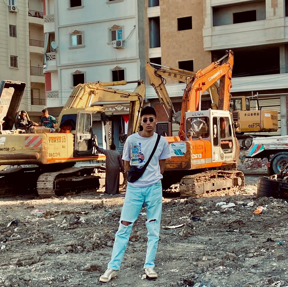 Kemmo00's tweet photo. انا جن انت كن.. https://t.co/vziRvMqcu0