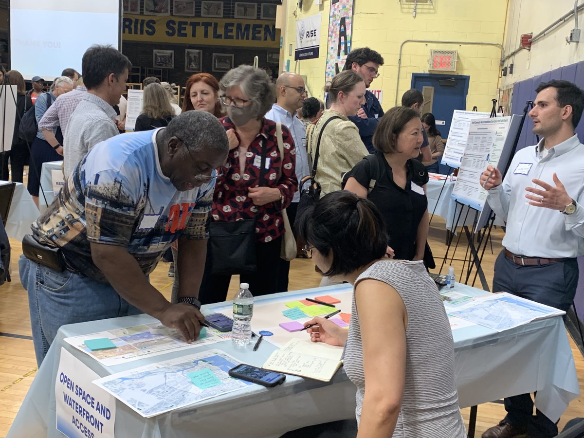 NYCPlanning's tweet image. Thanks to everyone who joined us & @CMJulieWon at last night’s Long Island City Neighborhood Plan town hall! Many great conversations about planning for the future of this community. Looking forward to continuing the dialog in May! Register now: licplan.nyc