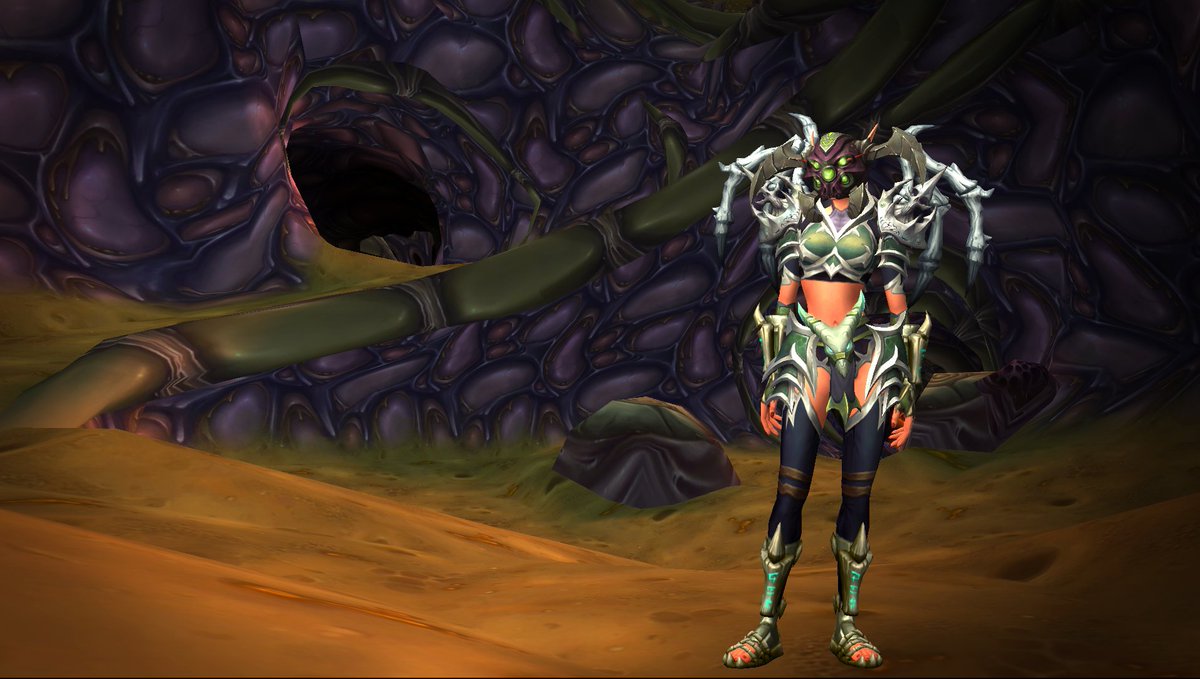 RaiderIO_WoW's tweet photo. This week's winner of Transmog Thursday is @Migdalah07 

The perfect creepy crawly vibe - just needs some web slinging...

Check in again on Thursday, we've got more prizes to give away! https://t.co/H3afe089TA