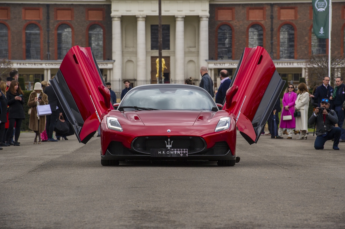 Every curve, every stitch – perfection in every detail. The #MaseratiGranTurismo Trofeo is a true grand tourer that defines the essence of performance and luxury. Come check it out at the Maserati stand at Salon Privé London. 🎫 : bit.ly/3TYWpmQ