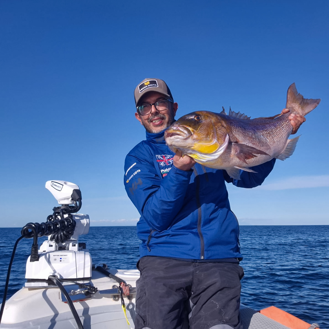 MinnKotaMotors's tweet photo. Bona Pisca Fishing Club out of Sardinia, Italy, put the Riptide Instinct QUEST to work on a nice 13lb Dentex! 🇮🇹  

#MinnKota #MinnKotaQUEST #InstinctQUEST https://t.co/sQVX0Eayyt