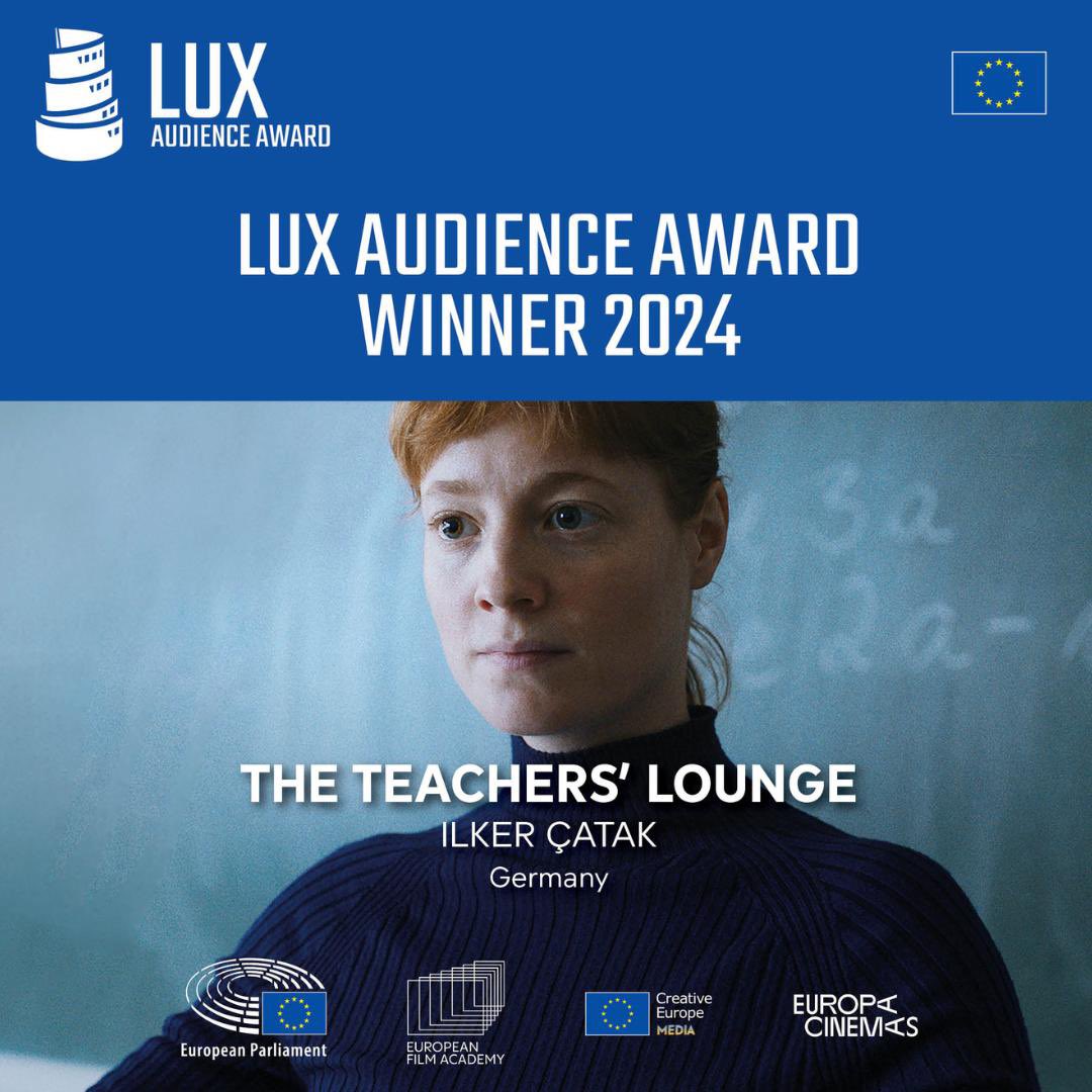 The Teachers' Lounge by İlker Çatak is the winner of #LUXAudienceAward 2024 ! ✨ Congratulations to the cast and crew of the Teachers' Lounge as well as the other four nominated films: 20,000 Species of Bees, Fallen Leaves, On the Adamant and Smoke Sauna Sisterhood 👏🏻🇪🇺🎥