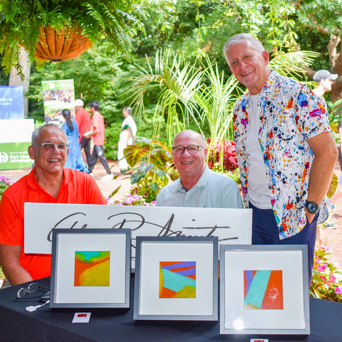 Save the Date! Join us for the Dallas Arboretum's 3rd annual Pride in Bloom on June 8-9! Celebrate diversity and community with two full days packed with live music, chef demonstrations, an LGBTQ+ vendor market, and much more. 🏳️‍🌈 💚 Learn more: dallasarboretum.org/pride-in-bloom/