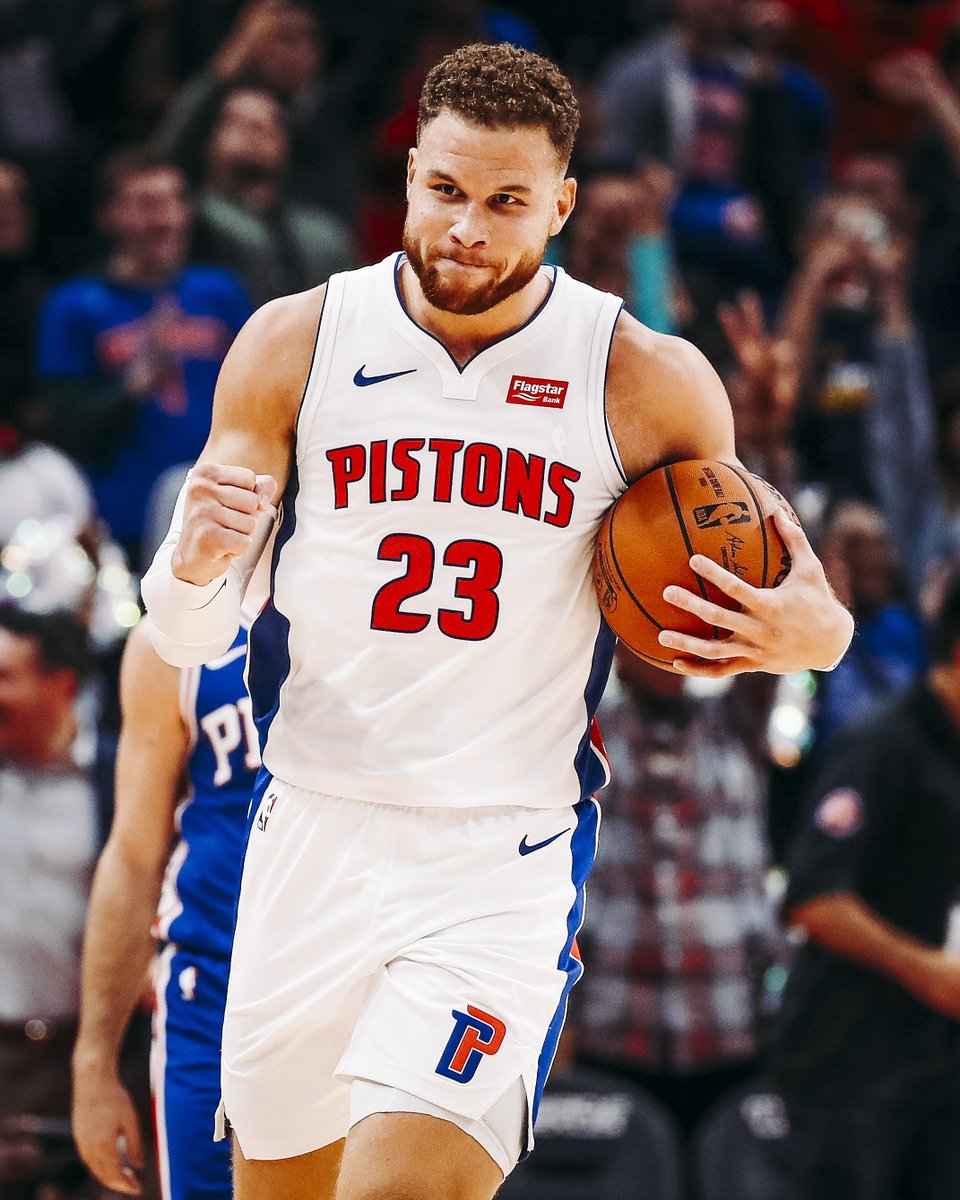 PlayersTribune's tweet photo. Congrats on retirement, @blakegriffin23! 👏 https://t.co/YOQwZdzliq