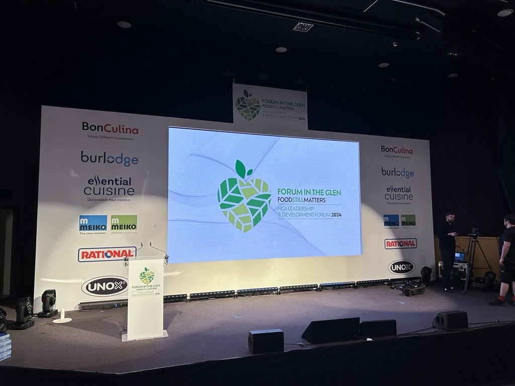 HCA_Forum's tweet photo. The stage is set for the @hospitalcaterer #HCAforum, over the next two days we will be discussing  topics that include staffing, nutrition,  sustainability and more.

You will find the full programme and speaker line up on our app or website https://t.co/ux0g5oAREz https://t.co/cMP2j2fWya