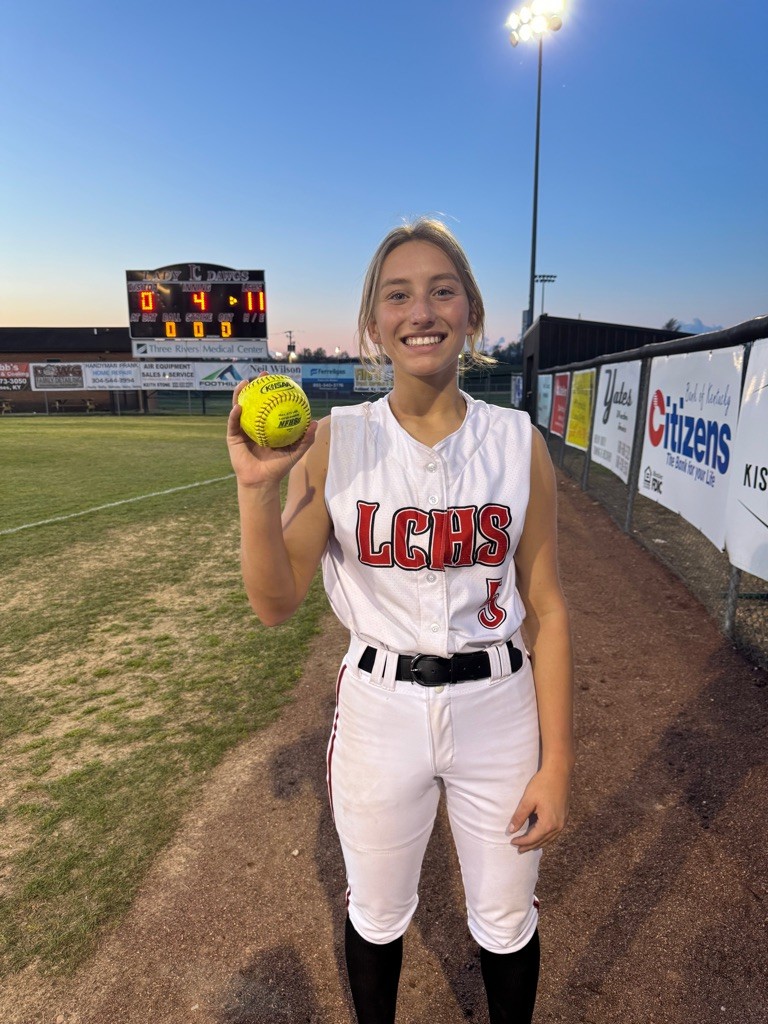 Congrats to LCHS Sophomore Ella Smith on her varsity pitching debut last evening vs Prestonsburg.  She pitched a three inning PERFECT game in our 15-0 win.  Congrats again to Ella!!!