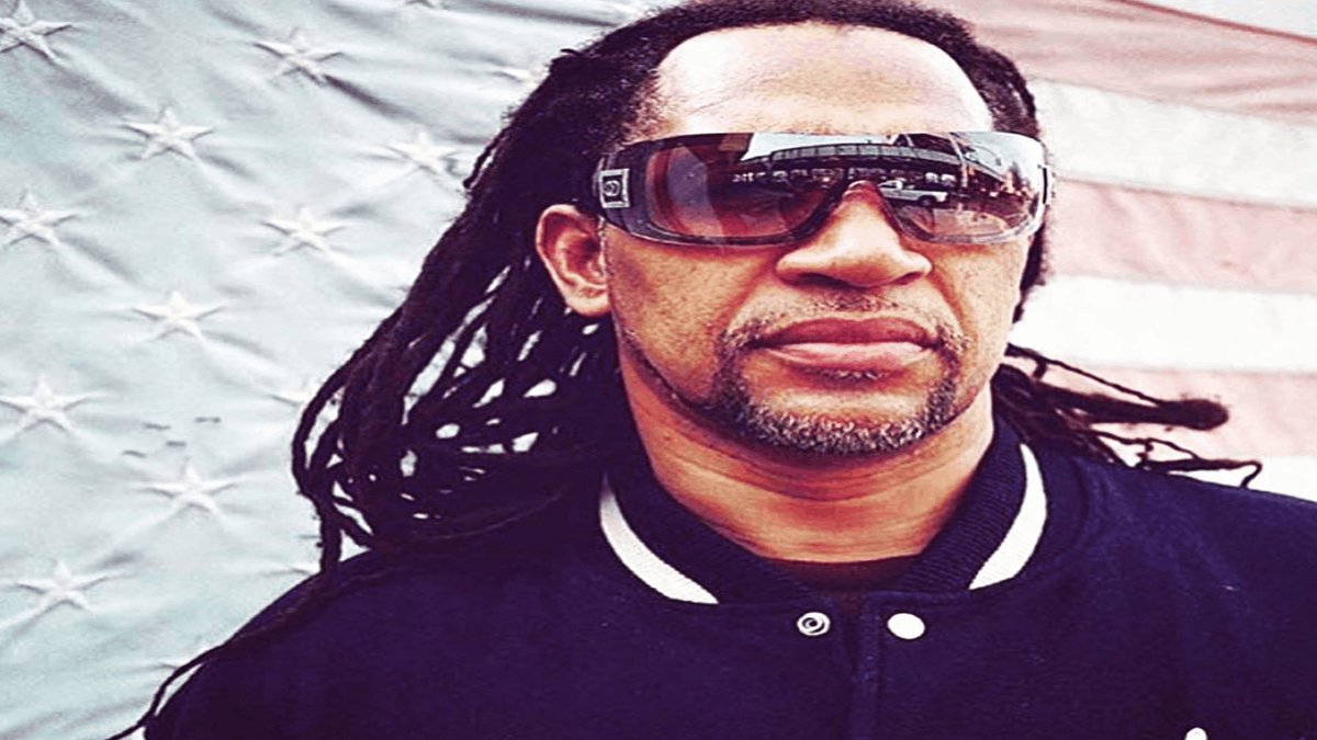 HipHopHoF's tweet image. #HipHopClassic! A Happy Birthday Shout Out To #DJKoolHerc the God-Father of Hip Hop. He was Inducted into the Rock n Roll Hall of Fame in 2023 and Inducted into the Hip Hop Hall of Fame in 1990s on BET at the @HipHopHoFAwards TV Show.