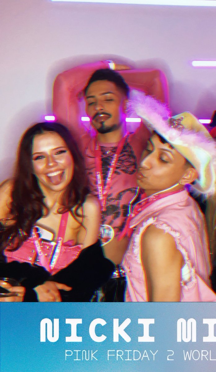 Who wanna minajjjjj 🥰😅😅😅 oh I gotta crush on these bawbz I met 🙈🙈🙈 #GagCityMilwaukee