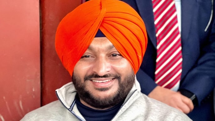 NewsAlgebraIND's tweet photo. BIG NEWS 🚨 BJP's Ravneet Singh Bittu is likely to win Ludhiana as India TV CNX survey. 

Congress may win only one seat - Jalandhar
While BJP - Amritsar, Gurudaspur, Ludhiana https://t.co/7qeuIoctro
