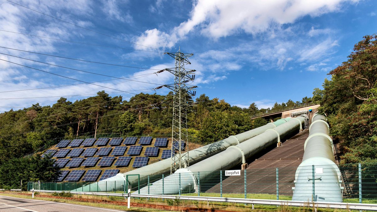 ☀️#Comunitàenergeticherinnovabili #CER 
Il <a href="/MASE_IT/">Ministero Ambiente e Sicurezza Energetica</a> pubblica l’avviso #PNRR sul contributo in conto capitale per i piccoli Comuni con meno di 5mila abitanti.

Cosa è una CER? Come funziona? Quali sono gli incentivi? Leggi di più su <a href="/ConsultingGesap/">GESAP Consulting</a> gesapconsulting.it/cer-il-mase-pu…