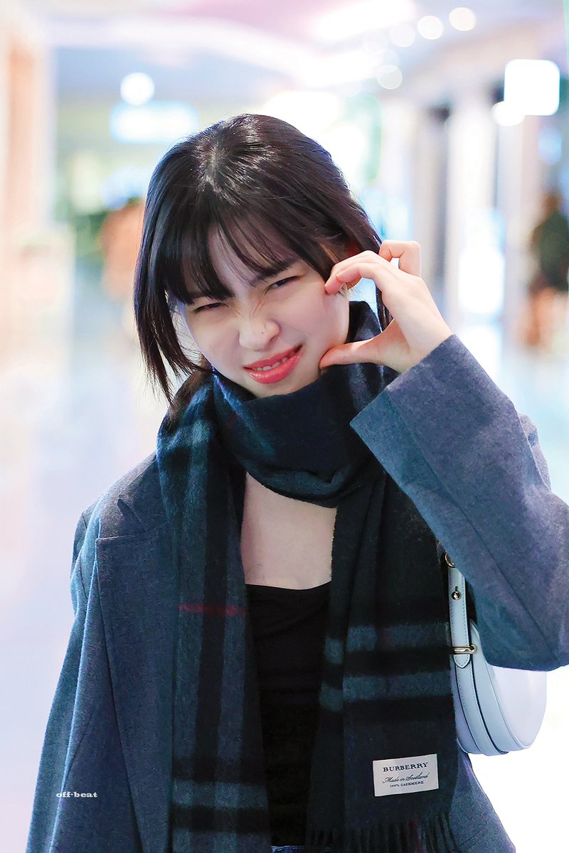 lookingatmydick's tweet photo. 240417
HAPPY BIRTHDAY TO DAVID'S GIRLFRIEND

#있지 #ITZY 
#류진 #RYUJIN 
#어느날보다_빛날_류진이의_하루 
#AprilPrincessRYUJINDay https://t.co/qE9KSyb8BR