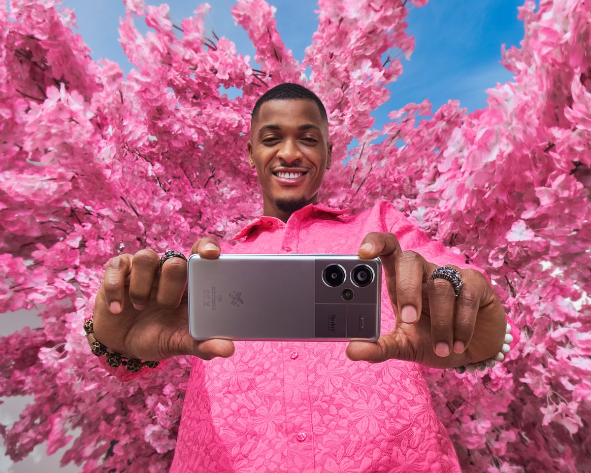 groovymono's tweet photo. Capturing lifeโs best moments with the stunning Redmi Note 13 Pro+ 5G in mystic silver!๐ฅ
Guys, the XIAOMI FAN FESTIVAL is still on so itโs your chance to get incredible deals on Xiaomi products. And courtesy of @XiaomiNigeria you can get this limited edition for just N694,000 ๐ฅ.
Remember the key word is limited so itโs on a first come, first serve basis ๐ .
Stay Groovy ๐
#XiaomiFanFestivalSpecialEdition
#groovymonothebrand