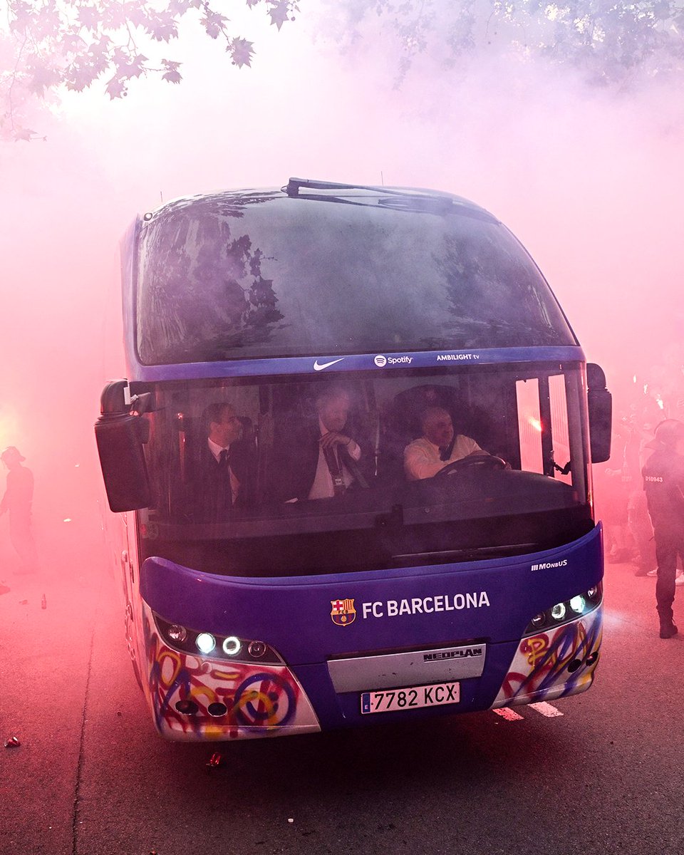 brfootball's tweet photo. Barcelona looks WILD 😶‍🌫️ https://t.co/A5aUgNu3tO