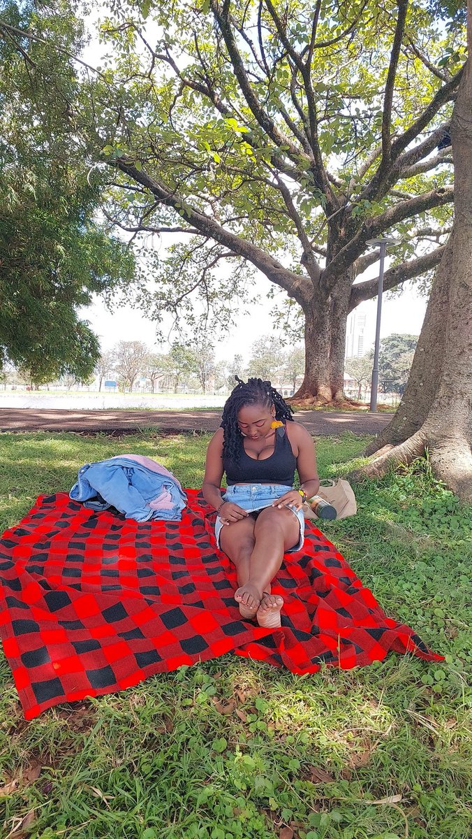 Wanja_Kay's tweet photo. The girl who loves nature ππ
#wanjakay #tirriestuesday https://t.co/BrXoWb67Df