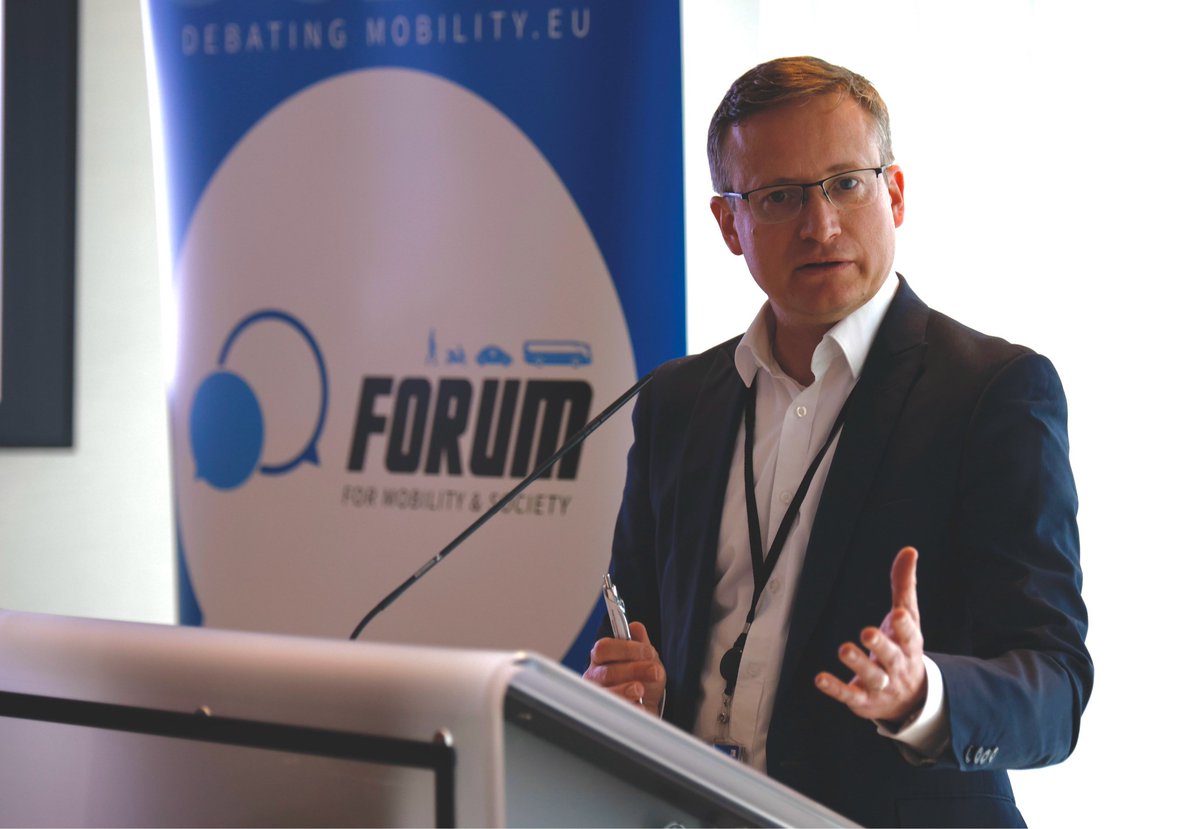.@OKovarikMEP welcomes @ForumMobility Members at the @Europarl_EN to discuss road transport policy over the past five years, and where it is headed in the next legislative term.
