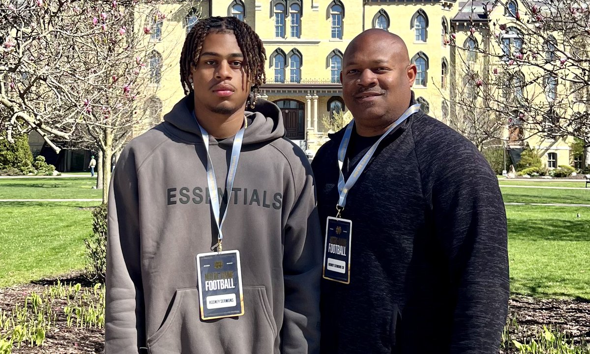 Elite 2026 class CB recruit RJ Sermons visited Notre Dame for the first time on Saturday. “I came in expecting a great visit because it’s Notre Dame, but it was more than I expected. It was amazing.” Sermons explains why here: on3.com/teams/notre-da…