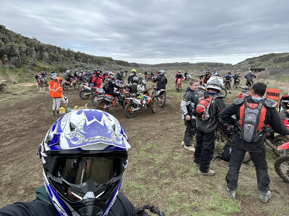 @TheTravelCamel @LindaPeters64 The revving of motorbikes like we just experienced at the Desert 100 in Odessa, WA #trlt a1.