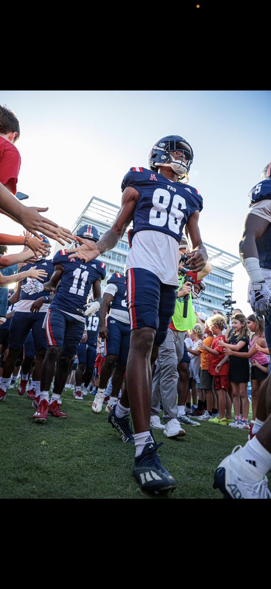 Donovan Giles tweet media