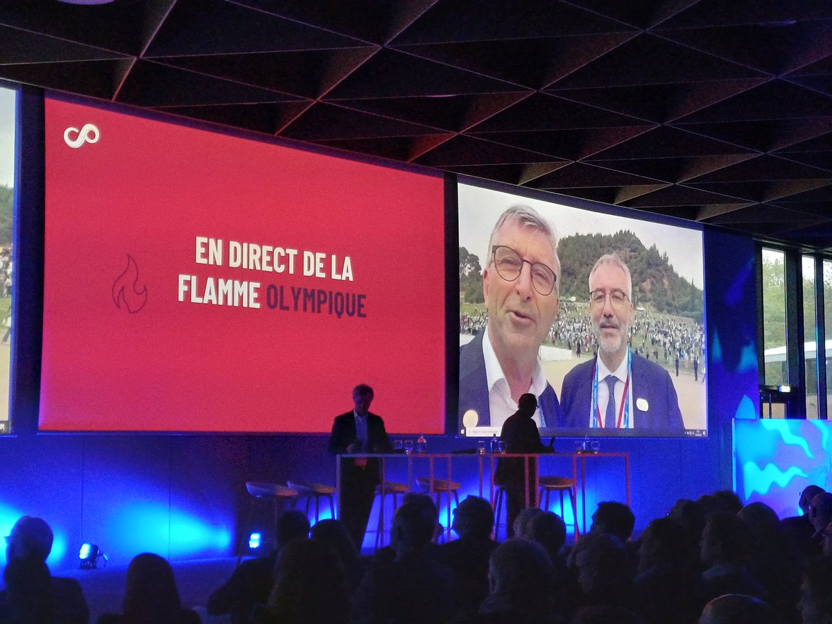 Comité Grand Lille (@cgrandlille) on Twitter photo Investissez dans le sport, vous ne pouvez qu’être gagnant pour votre entreprise et pour vous-même ! Les "stades pour l’emploi", une démarche innovante qui marche avec des millions d’embauches ! <a href="/LamblinPhilippe/">Philippe Lamblin</a> #SportBusiness #Emploi #Investissement #CGL Investissez dans le sport, vous ne pouvez qu’être gagnant pour votre entreprise et pour vous-même ! Les "stades pour l’emploi", une démarche innovante qui marche avec des millions d’embauches ! <a href="/LamblinPhilippe/">Philippe Lamblin</a> #SportBusiness #Emploi #Investissement #CGL