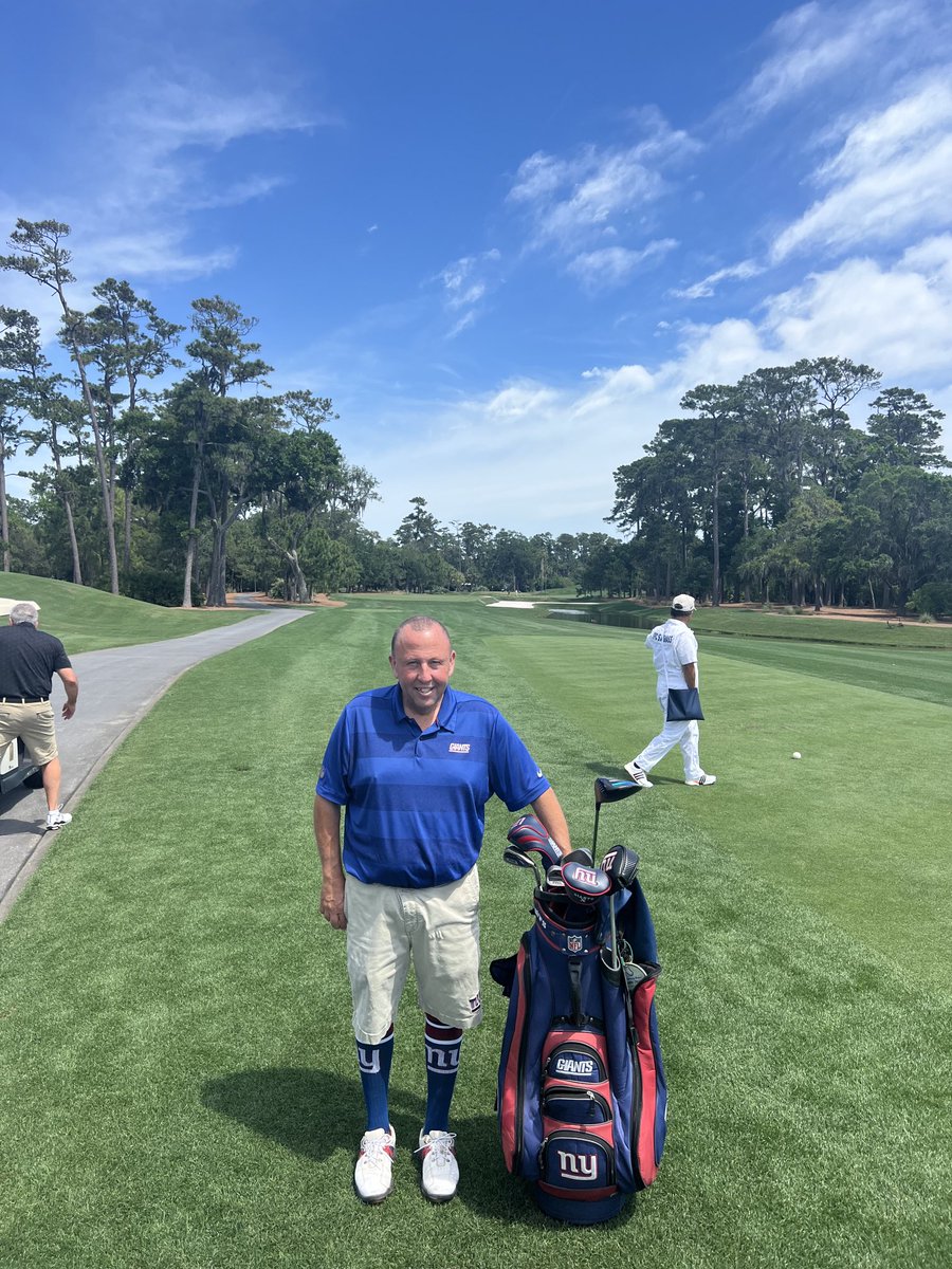 ⁦@giantspathanlon⁩ I am ⁦@TPCSawgrass⁩ wearing our colors.