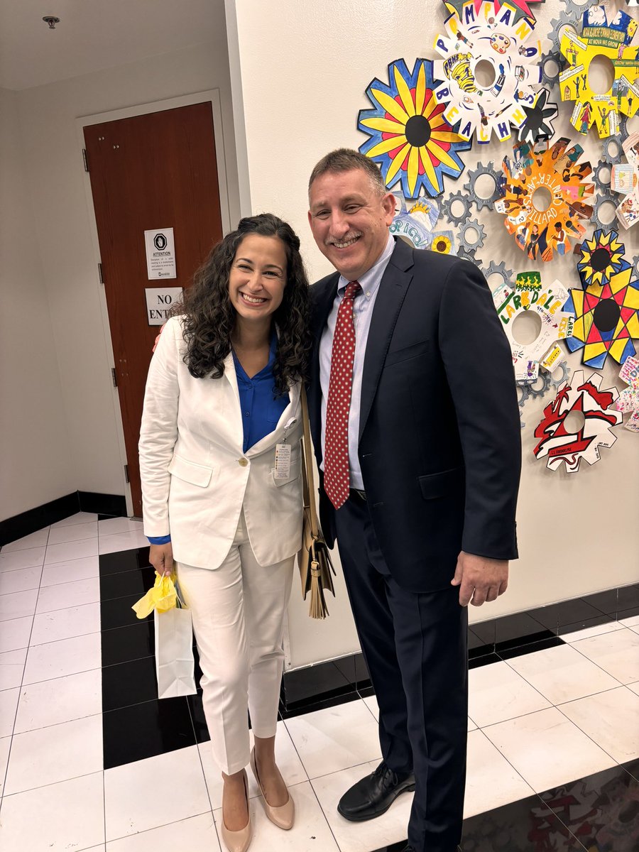 Katie Policastro tweet media