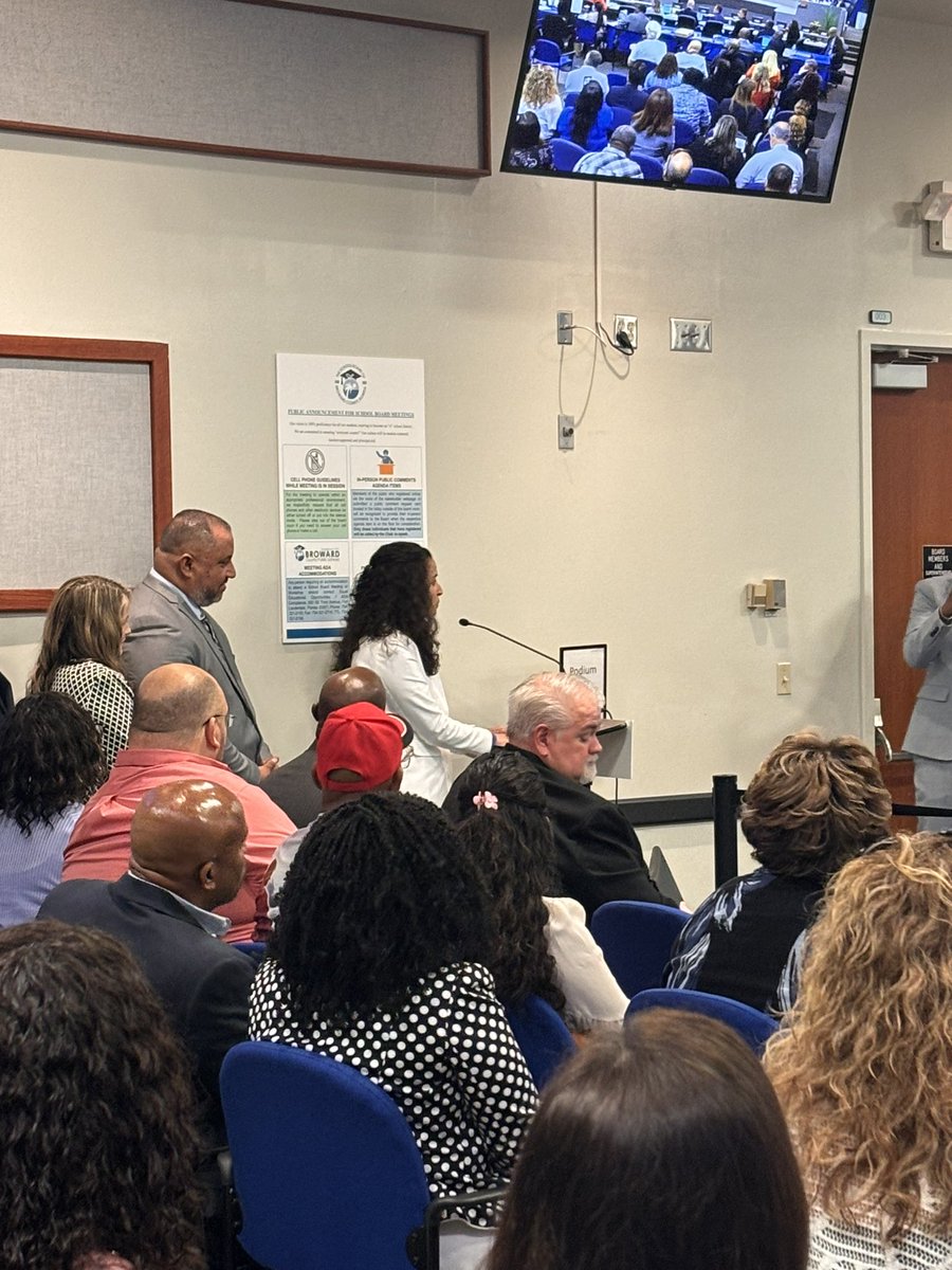 Katie Policastro tweet media