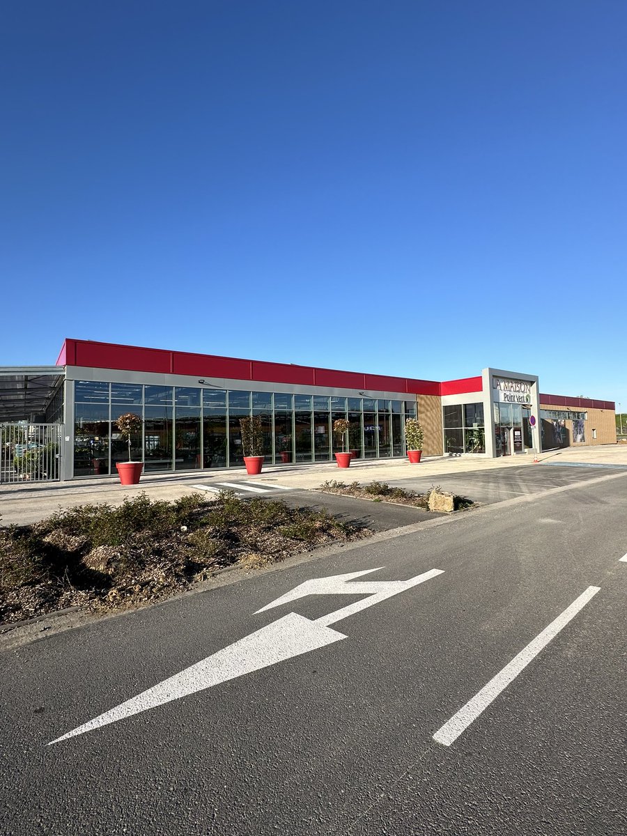 Luc Binsinger (@lucbinsinger) on Twitter photo Investissement fort des coopératives CAL et LORCA sur notre territoire avec l’ouverture de La Maison PointVert à <a href="/stnicolasdeport/">St Nicolas de Port</a> . 3000m2 de surfaces commerciales dédiées au jardinage, aux animaux, au bricolage.
Inauguré ce jour avec <a href="/thibault_bazin/">Thibault BAZIN</a> et <a href="/jf_husson/">Jean-François Husson</a> Investissement fort des coopératives CAL et LORCA sur notre territoire avec l’ouverture de La Maison PointVert à <a href="/stnicolasdeport/">St Nicolas de Port</a> . 3000m2 de surfaces commerciales dédiées au jardinage, aux animaux, au bricolage.
Inauguré ce jour avec <a href="/thibault_bazin/">Thibault BAZIN</a> et <a href="/jf_husson/">Jean-François Husson</a>