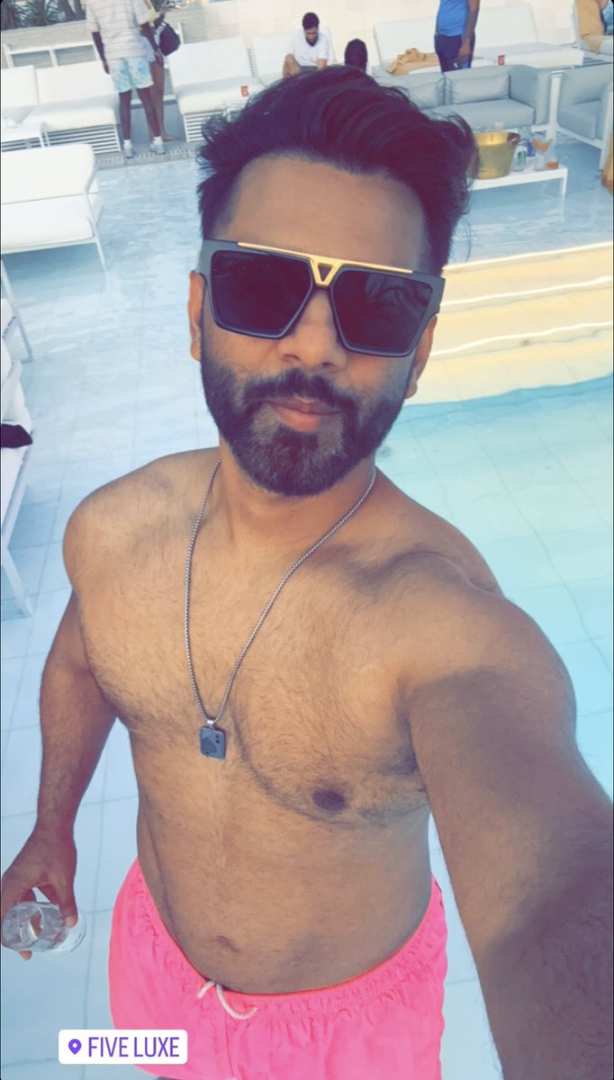 Uff Young hottie Daddy  
#Rahulvaidya 🔥🎉 look at his hairy chest 😘
.
#Rahulvaidya  #hotrahulvaidya #rahulvaidyabluge   #cleanpubes #shavenpubes #armpits #sexy #shirtless  #bluge #armpits #nipples #abs #sexyface 
#actorsbluge #hotactor #indianhotactor