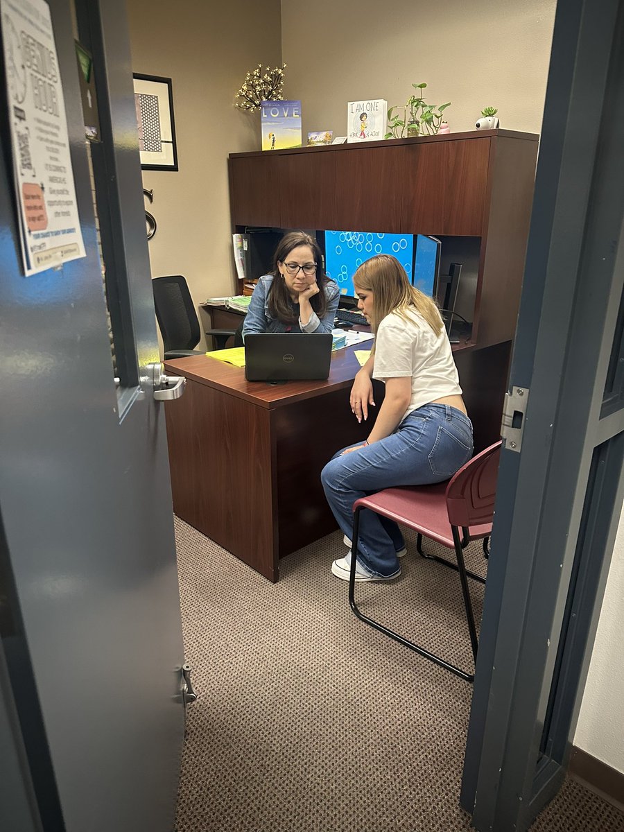 CounselAHS's tweet photo. Woohoo! See Mrs. Aldana and Mrs. Shimmy go! Senior Round Ups Day 1!! #graduationfastapproaching @Americas_HS https://t.co/yt9qzc6ksT