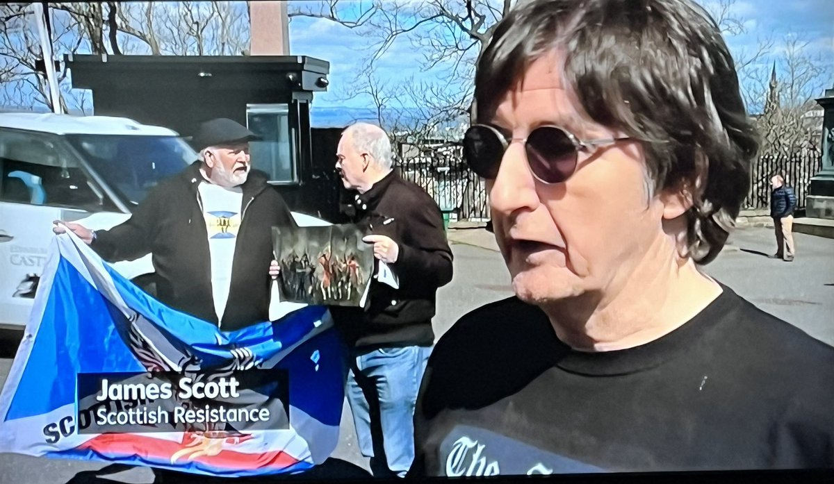 darknessintheg1's tweet photo. Dear oh dear 🤣 #ScottishResistance #RedcoatCafe https://t.co/zqi5bnEcLk