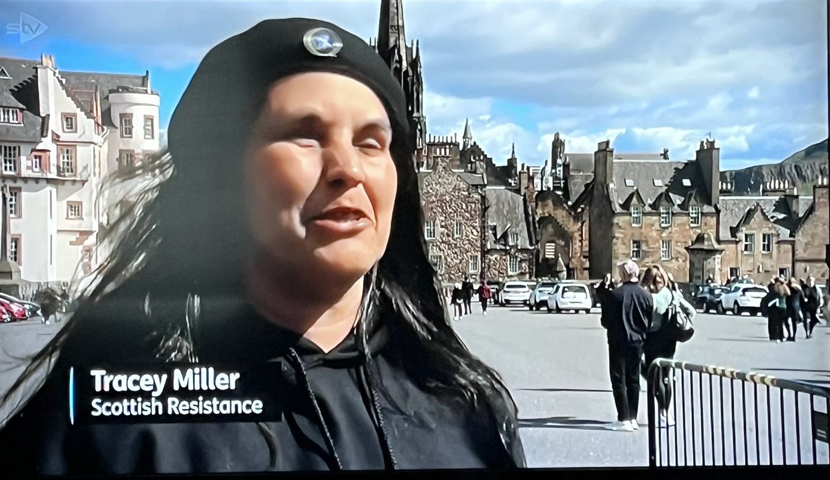 darknessintheg1's tweet photo. Dear oh dear 🤣 #ScottishResistance #RedcoatCafe https://t.co/zqi5bnEcLk