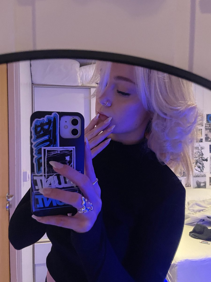 Aria (@ariaalilyy) / Posts / X